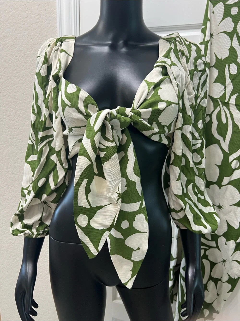 Faithfull the Brand Green and White Floral Wide-Leg Pants & Tie-Front Top Set